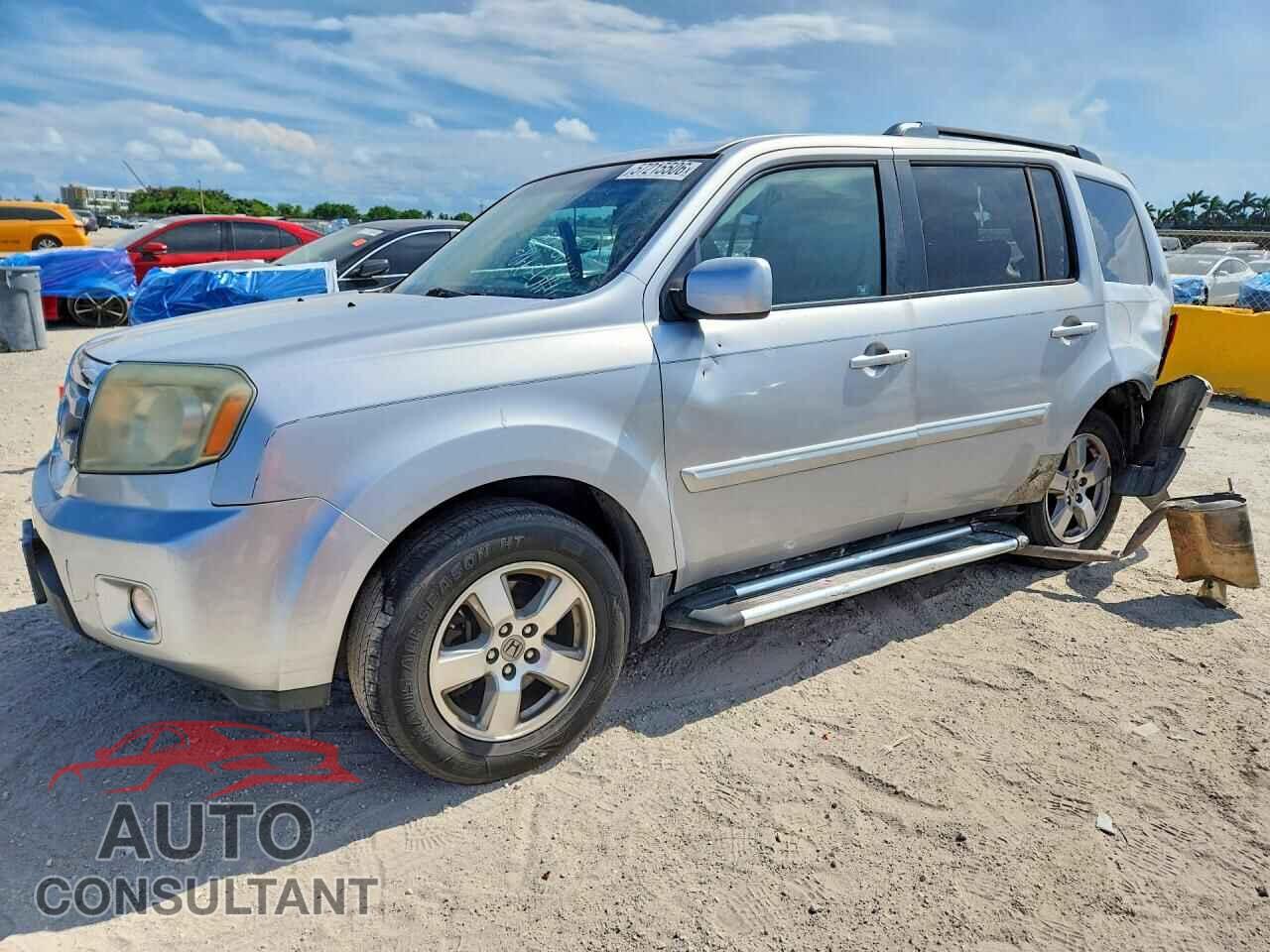 HONDA PILOT 2011 - 5FNYF3H57BB039983