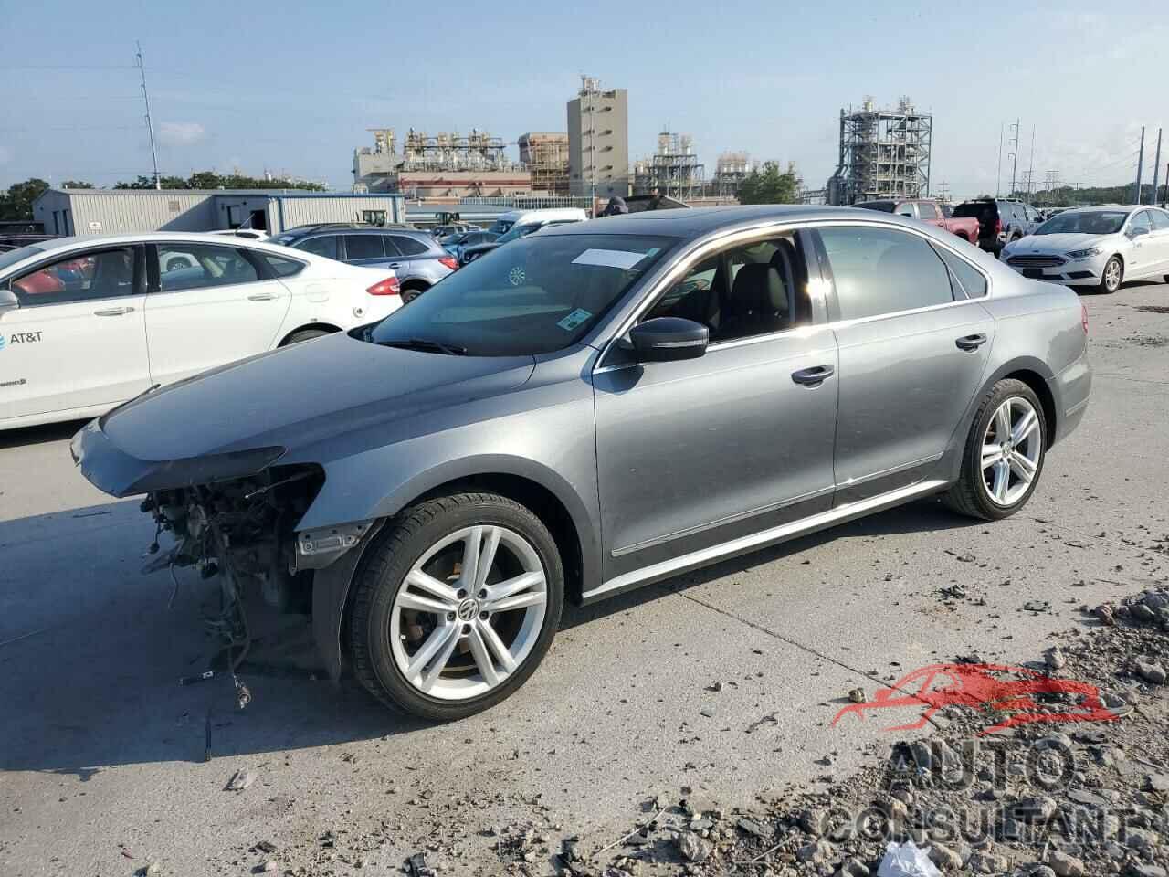 VOLKSWAGEN PASSAT 2013 - 1VWCN7A36DC135095