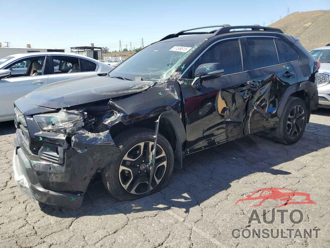 TOYOTA RAV4 2019 - 2T3J1RFV0KC046629