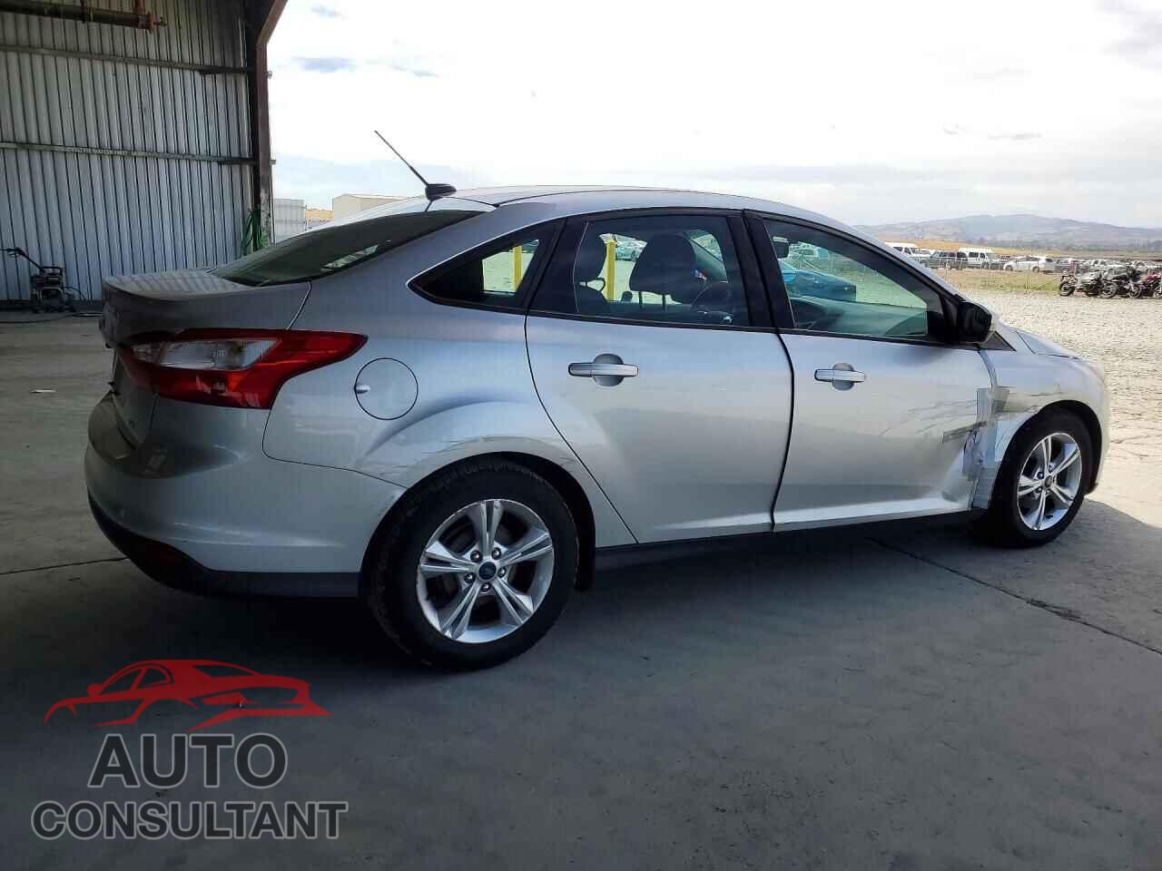 FORD FOCUS 2014 - 1FADP3F23EL374542