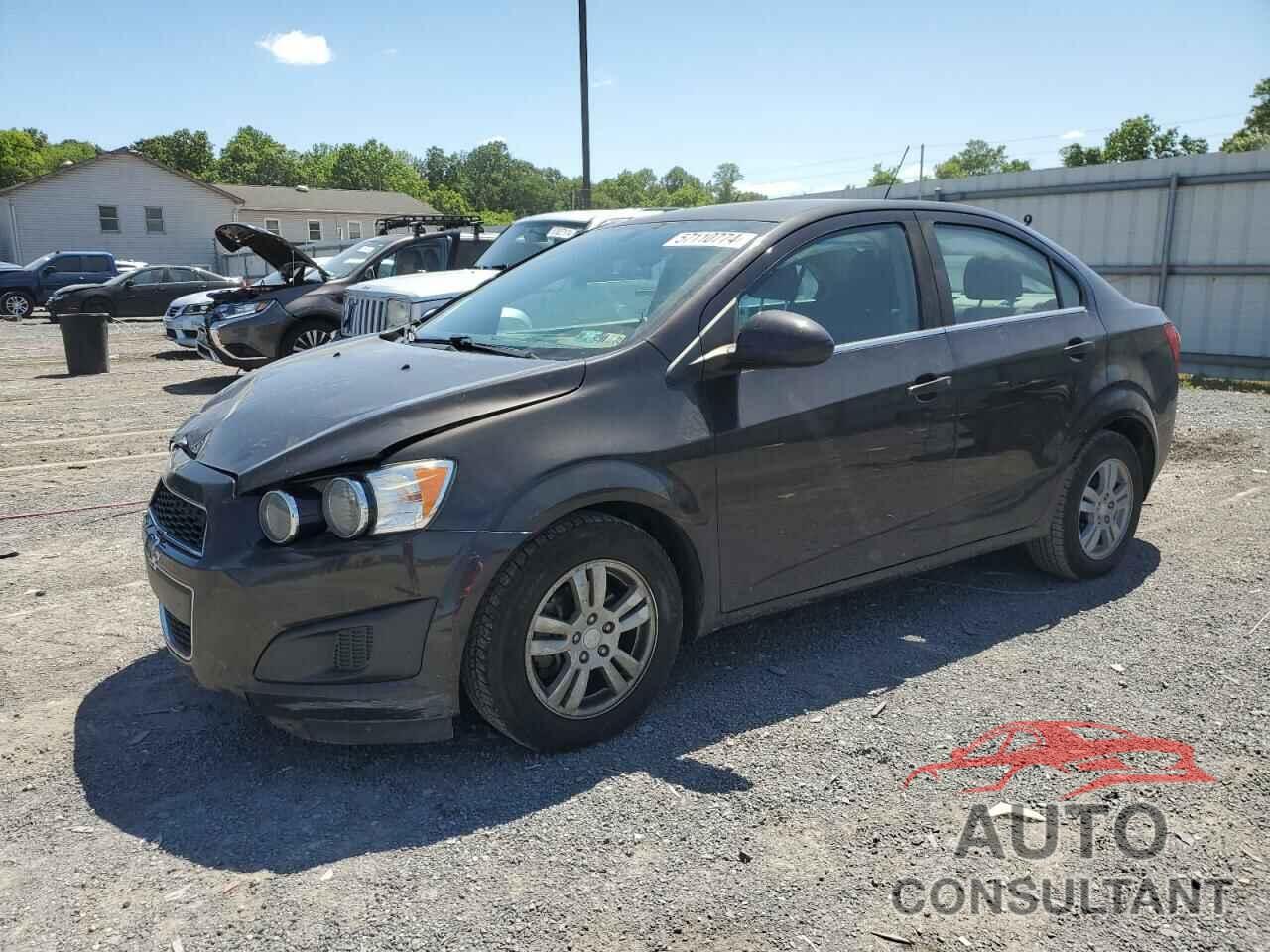 CHEVROLET SONIC 2015 - 1G1JC5SG7F4218790