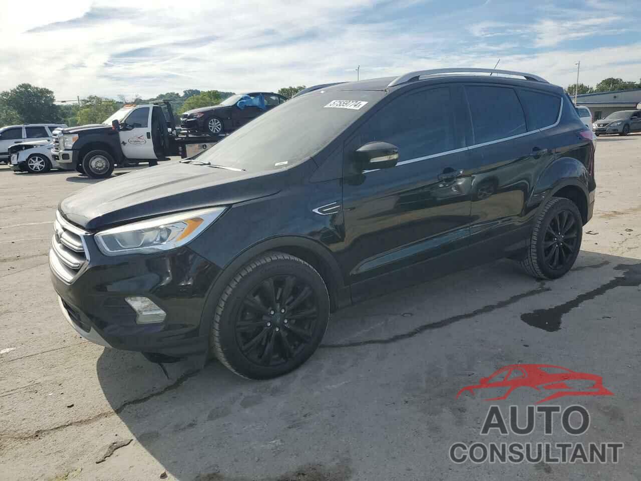 FORD ESCAPE 2017 - 1FMCU0J93HUD51225