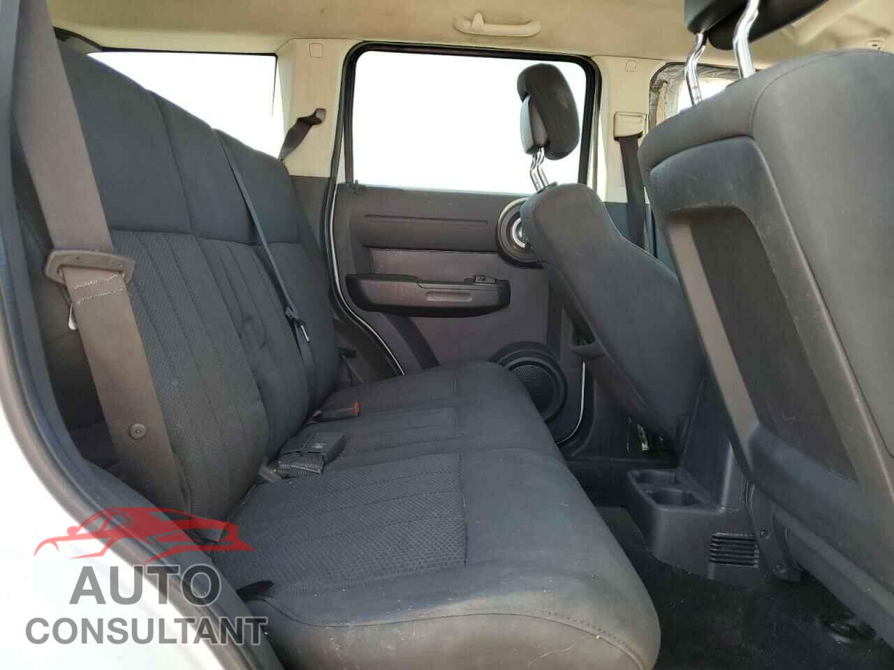DODGE NITRO 2011 - 1D4PT4GK6BW600092