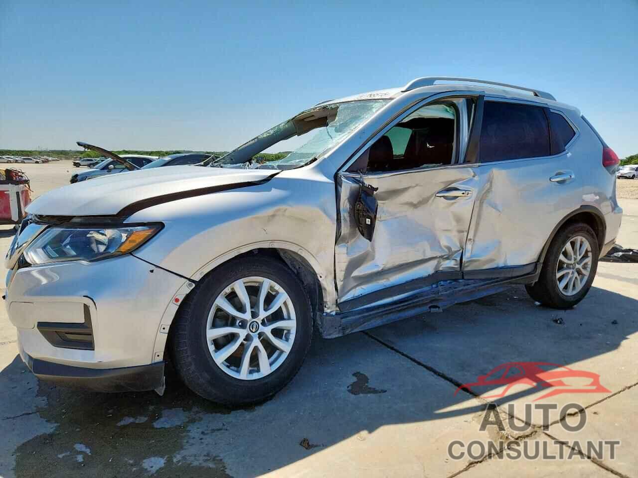 NISSAN ROGUE 2020 - KNMAT2MT8LP530790