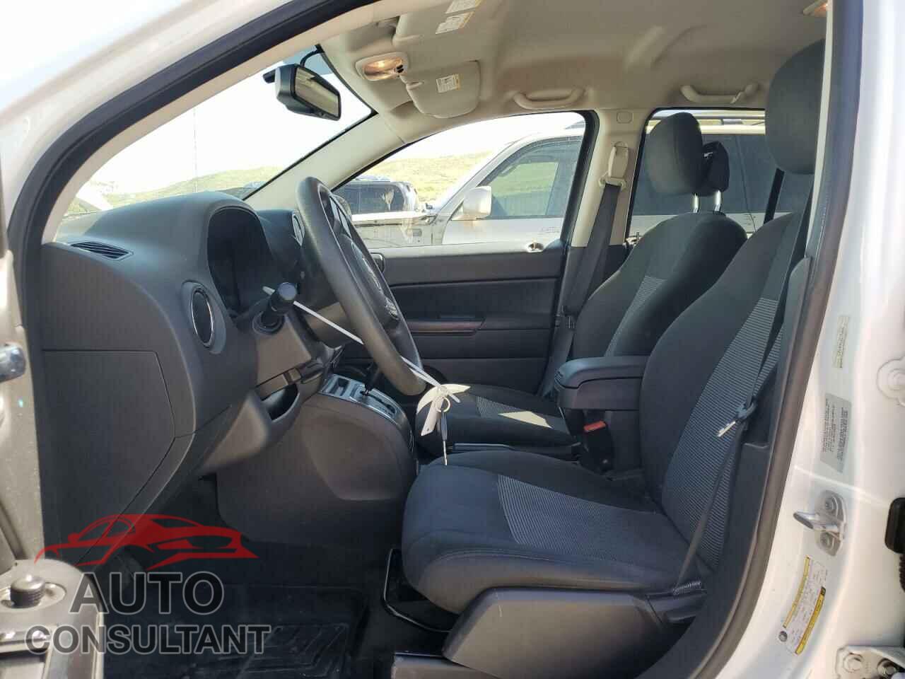 JEEP COMPASS 2016 - 1C4NJDBB2GD713526