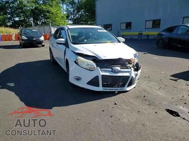FORD FOCUS 2014 - 1FADP3F2XEL307226