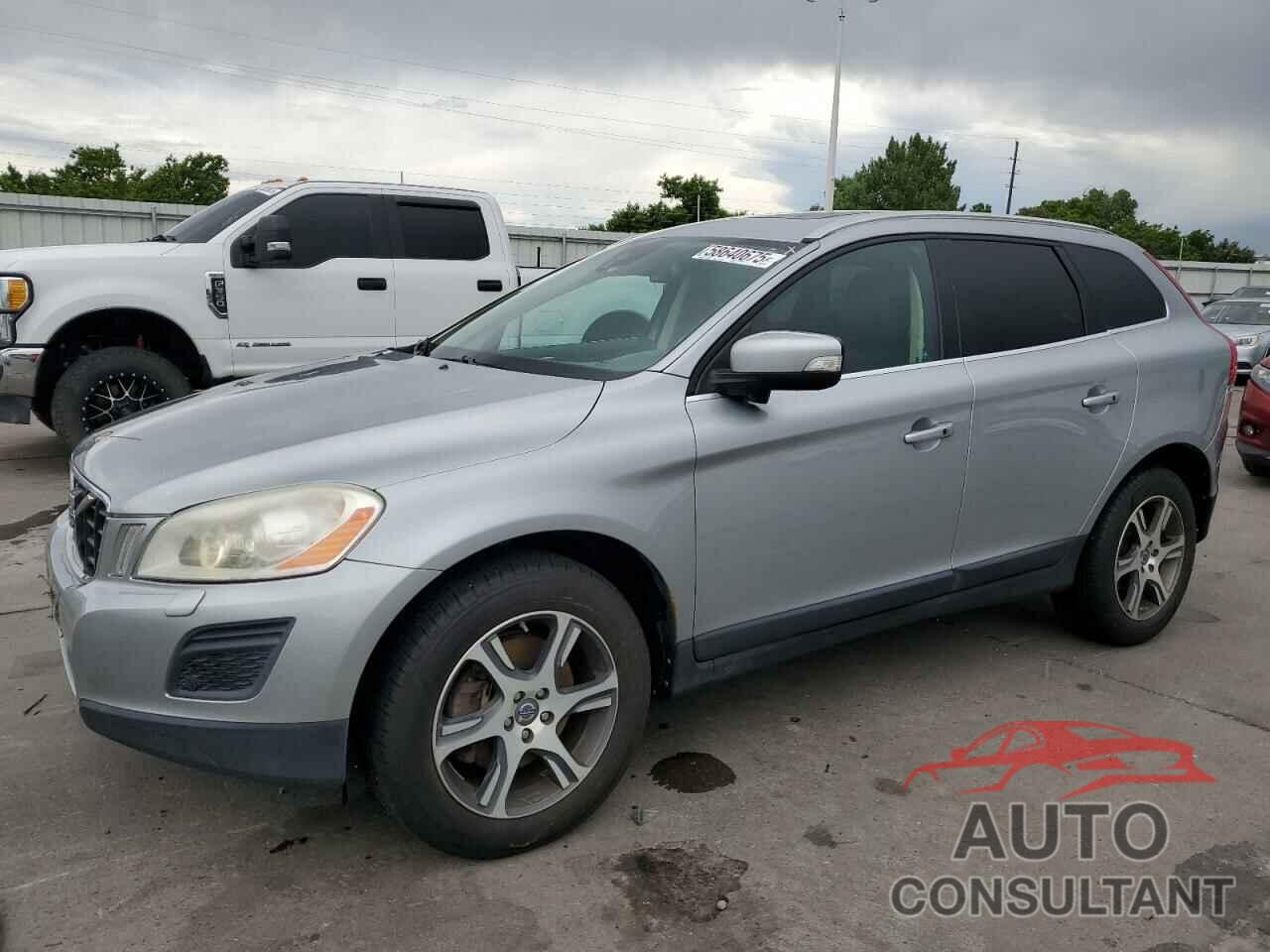 VOLVO XC60 2013 - YV4902DZ3D2377229