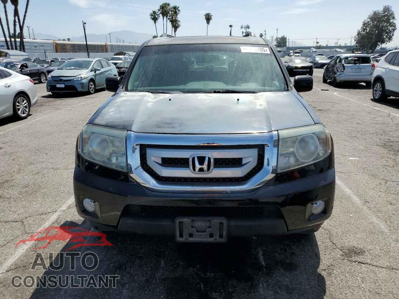 HONDA PILOT 2011 - 5FNYF3H94BB010718