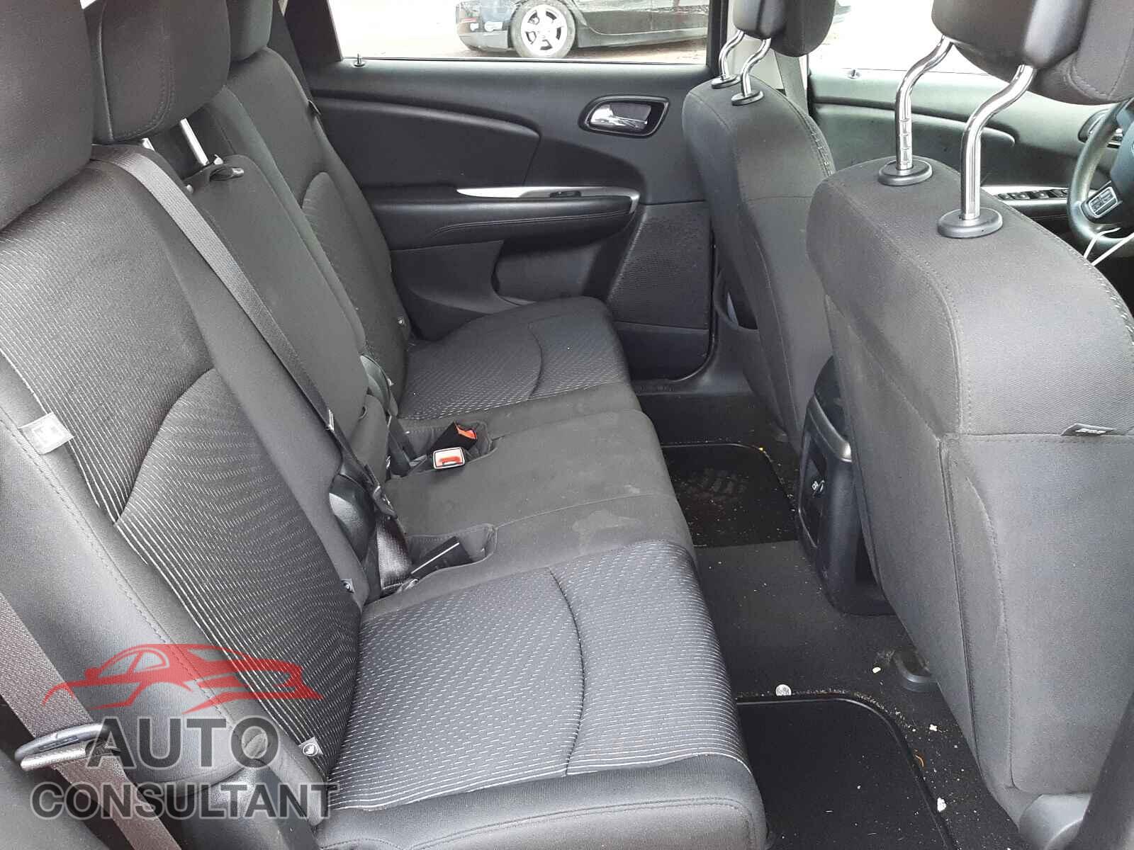 DODGE JOURNEY 2017 - 3C4PDCAB4HT605593