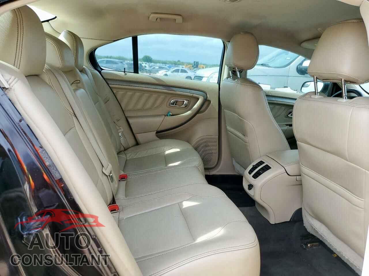 FORD TAURUS 2013 - 1FAHP2E89DG169185