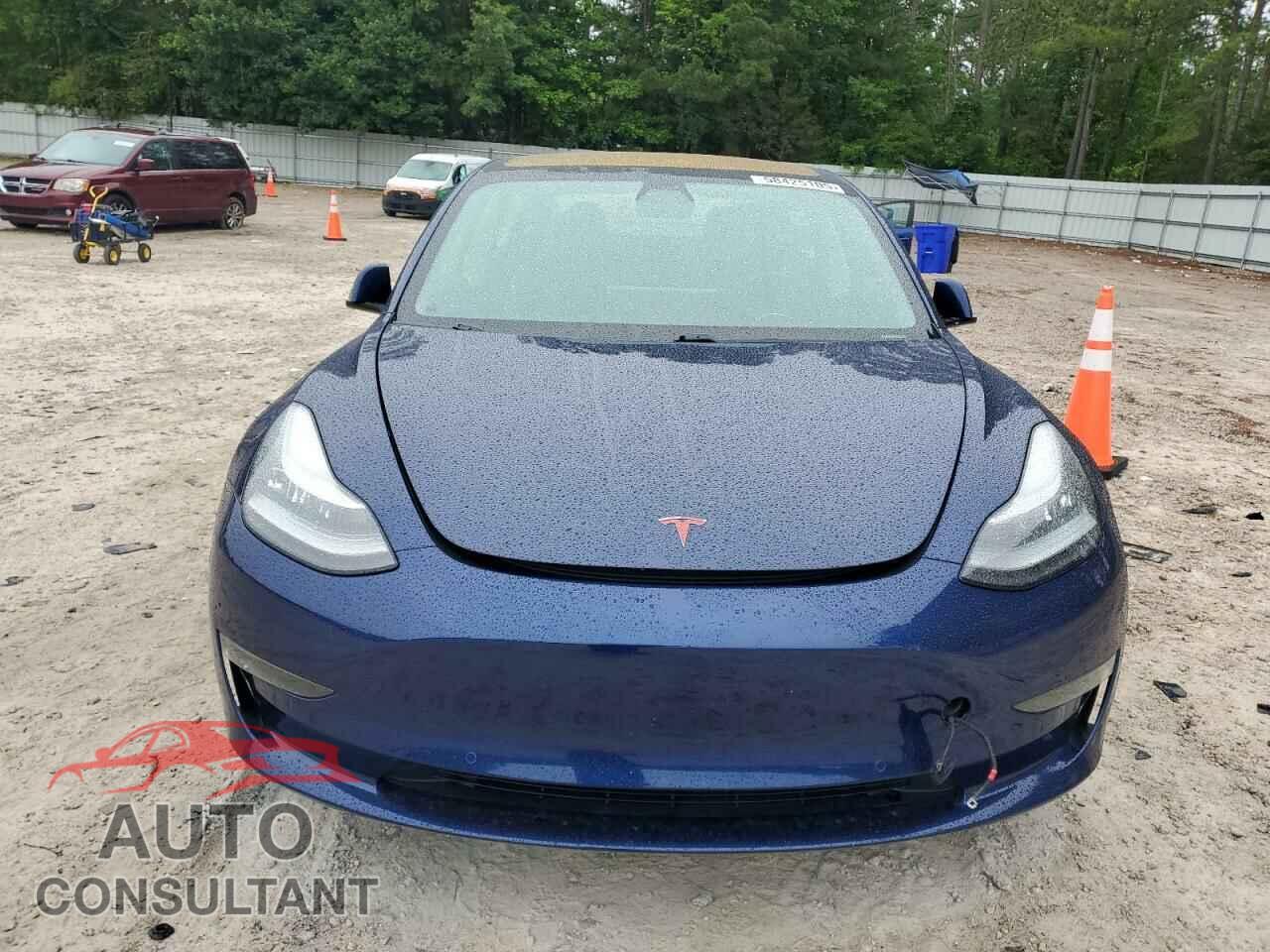 TESLA MODEL 3 2018 - 5YJ3E1EA9JF019476