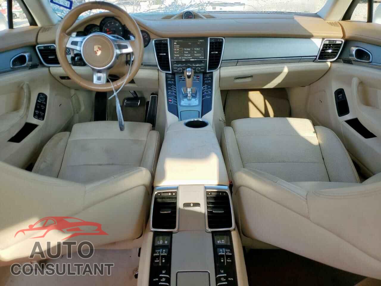 PORSCHE PANAMERA 2016 - WP0AA2A70GL007189