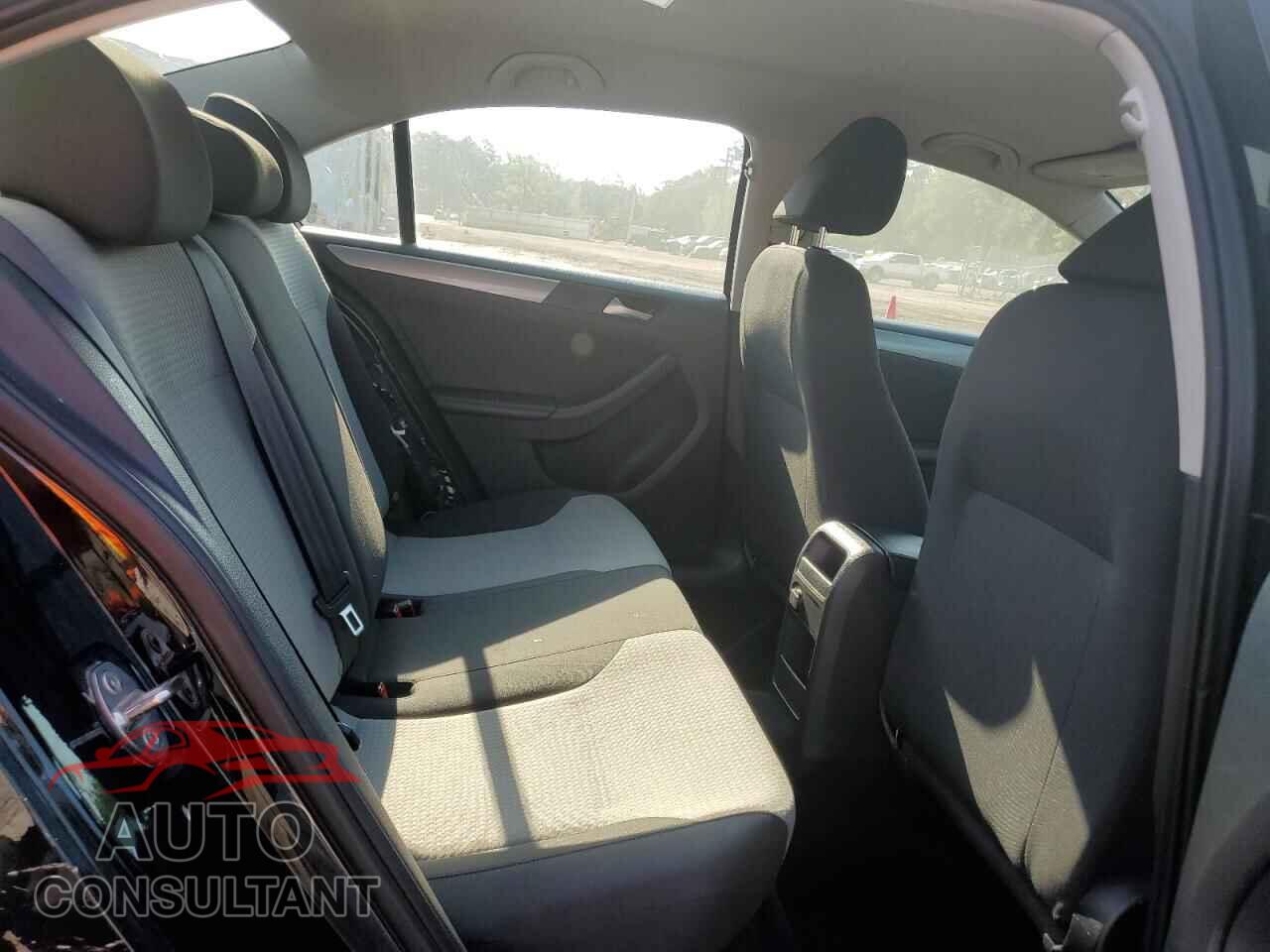 VOLKSWAGEN JETTA 2017 - 3VW2B7AJ6HM350600