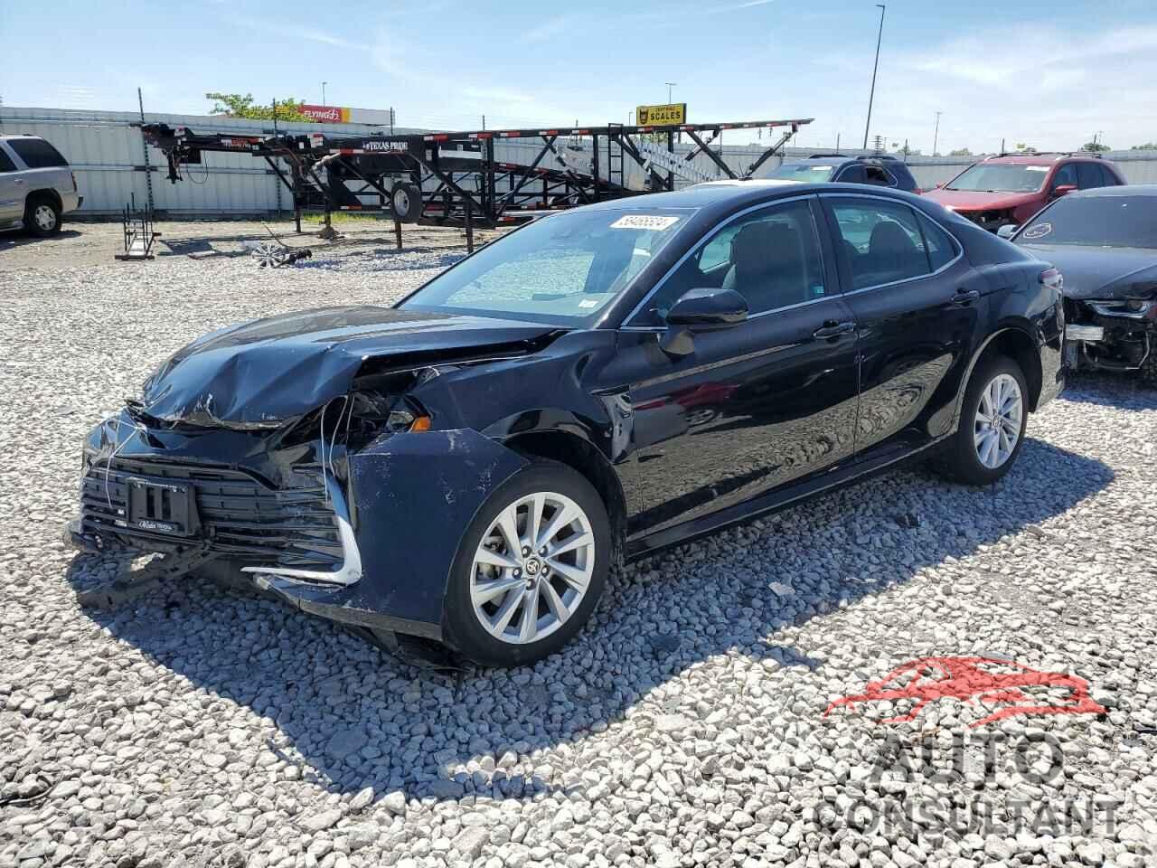 TOYOTA CAMRY 2021 - 4T1C11AK4MU473006