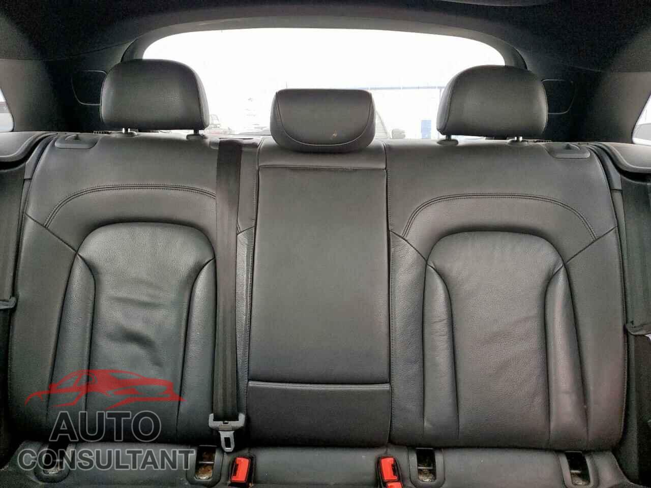 AUDI Q3 2016 - WA1BFCFS6GR016124