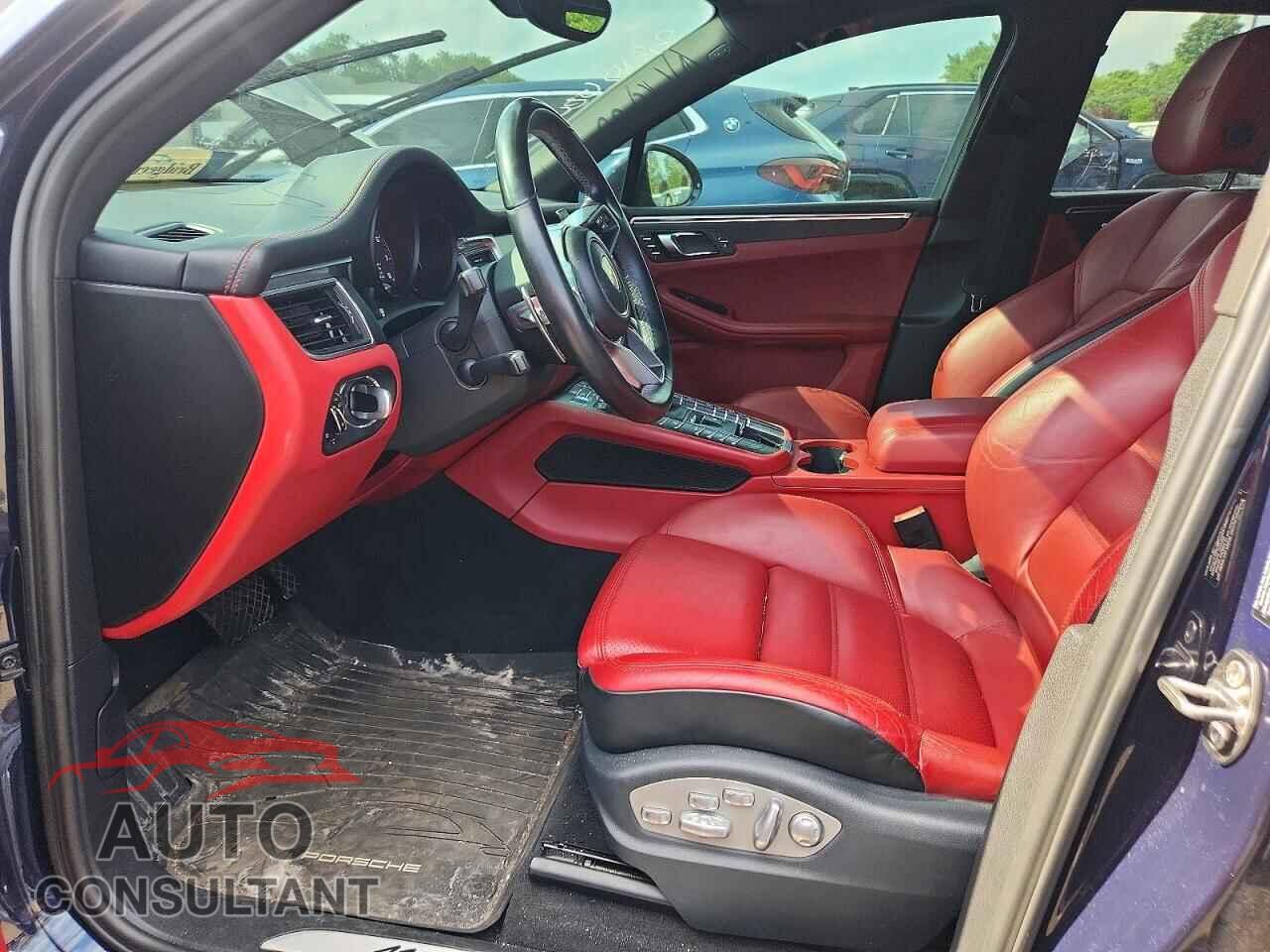 PORSCHE MACAN 2017 - WP1AG2A55HLB50474