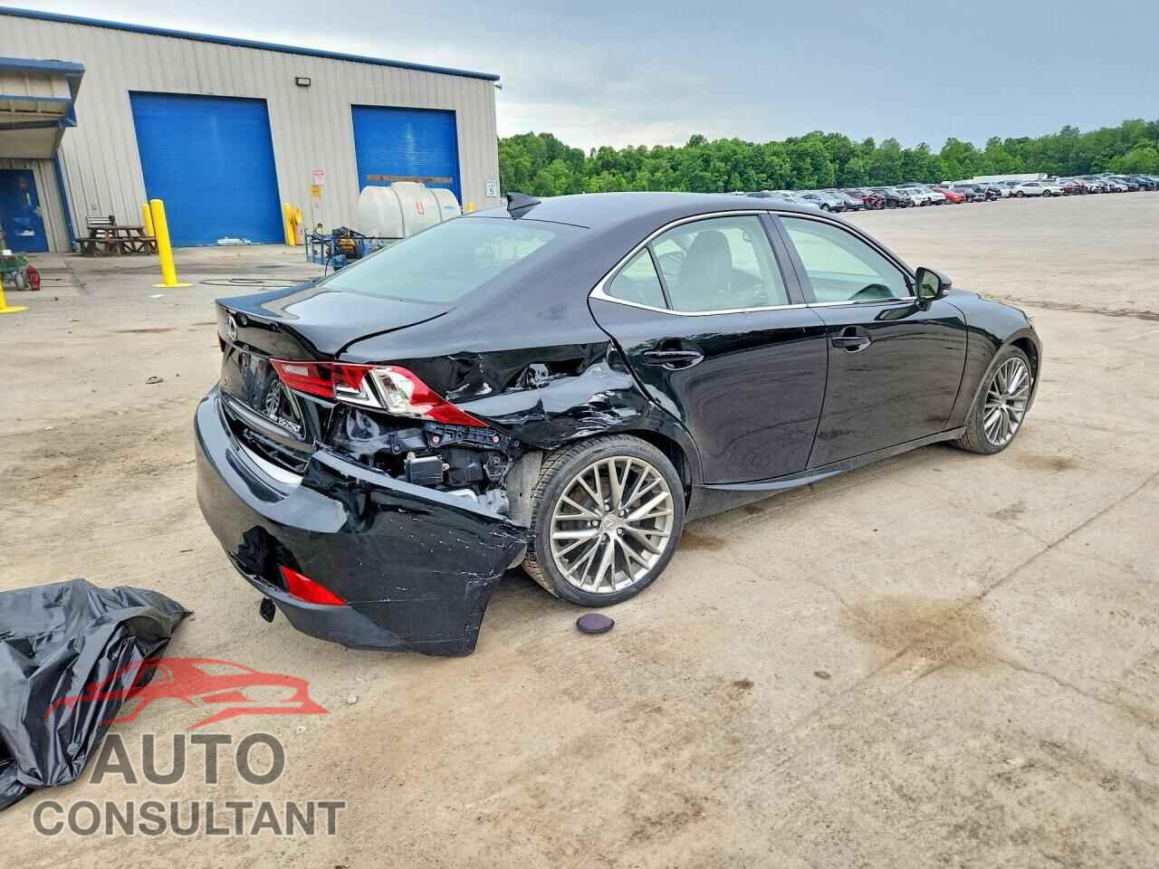 LEXUS IS 2015 - JTHCF1D20F5029263
