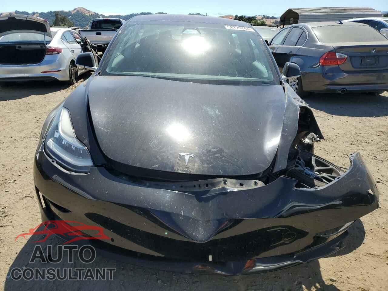 TESLA MODEL 3 2018 - 5YJ3E1EA9JF123093