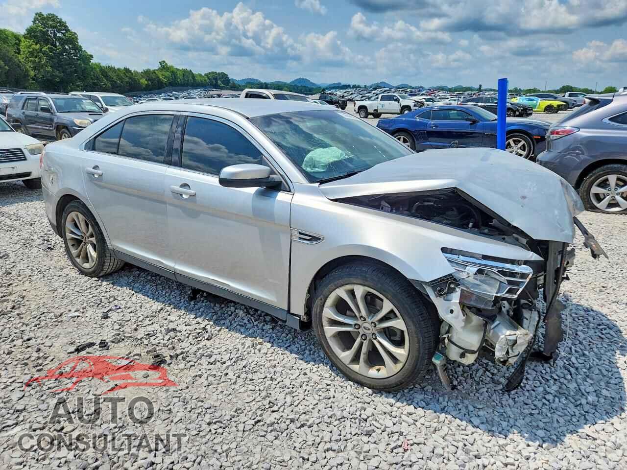 FORD TAURUS 2013 - 1FAHP2E8XDG158924