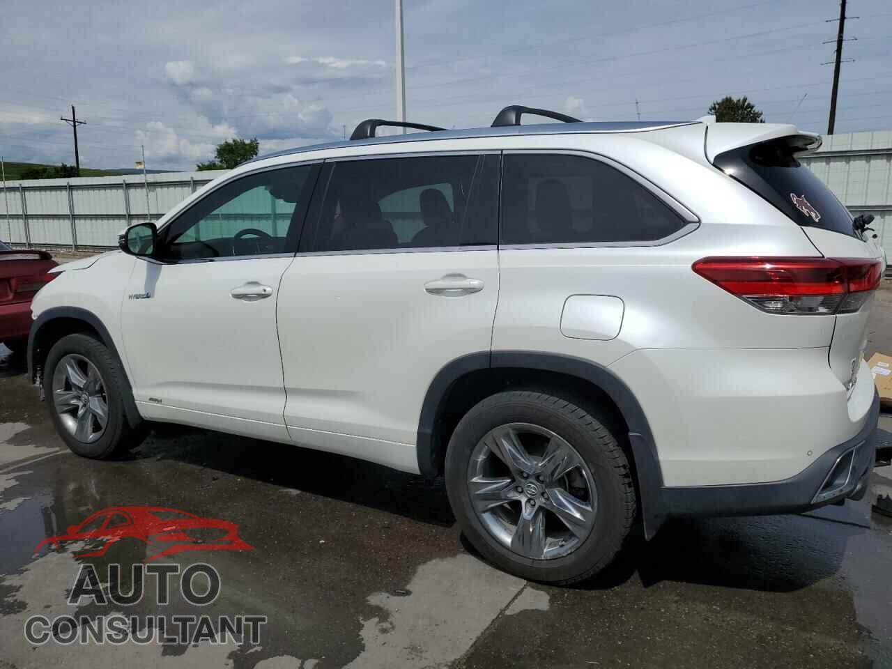 TOYOTA HIGHLANDER 2017 - 5TDDGRFH0HS036083