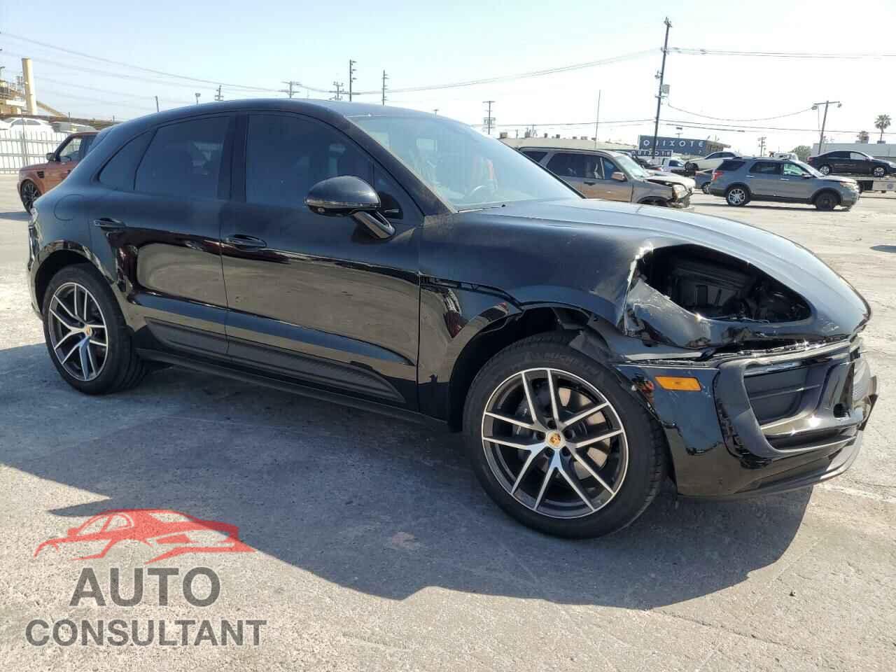 PORSCHE MACAN BASE 2024 - WP1AA2A55RLB08860