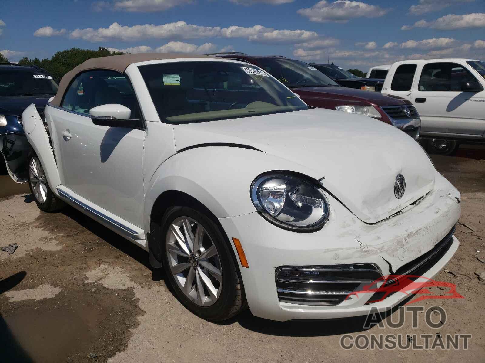 VOLKSWAGEN BEETLE 2018 - 3VW5DAAT2JM518048