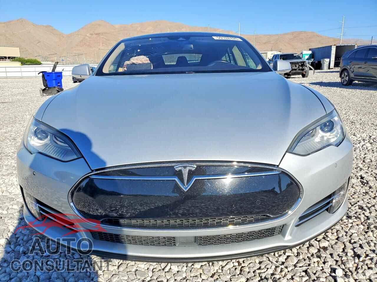 TESLA MODEL S 2014 - 5YJSA1H29EFP62401