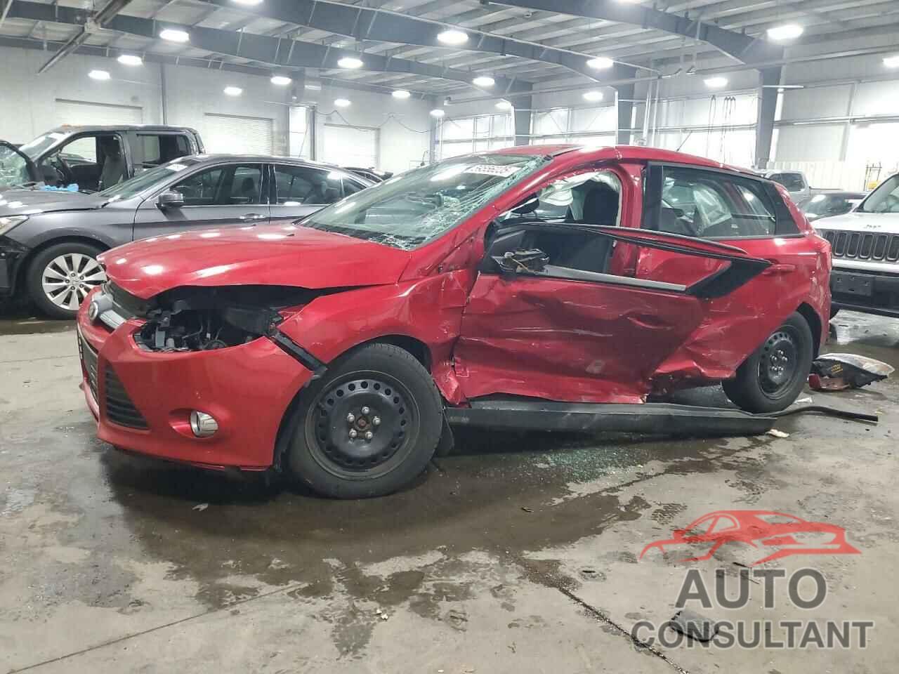 FORD FOCUS 2012 - 1FAHP3K22CL277451