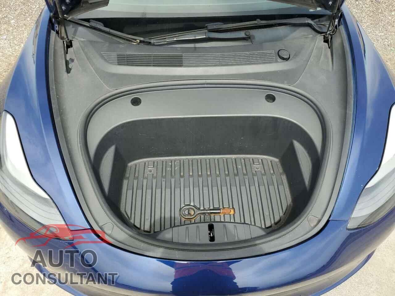 TESLA MODEL 3 2022 - 5YJ3E1EA5NF285552