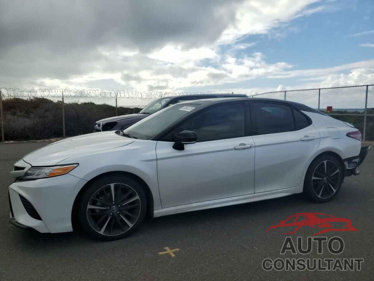 TOYOTA CAMRY 2019 - 4T1B61HK1KU203845