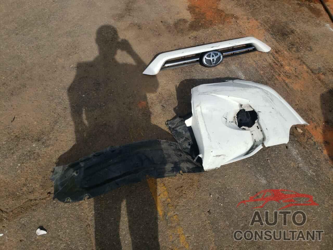 TOYOTA 4RUNNER 2021 - JTENU5JRXM5900512