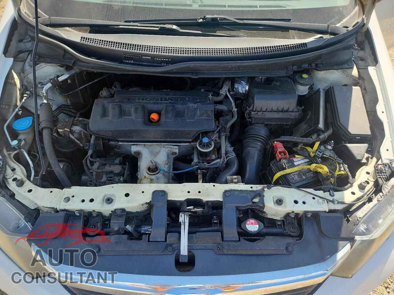 HONDA CIVIC 2012 - 2HGFB2F44CH063128