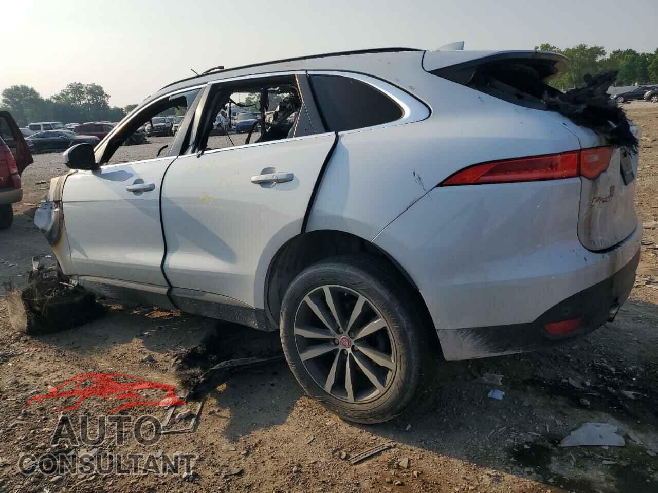 JAGUAR F-PACE 2017 - SADCK2BV7HA890874