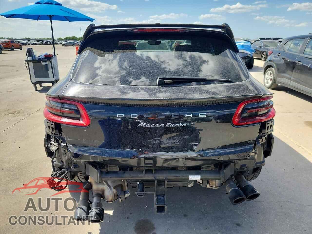 PORSCHE MACAN 2015 - WP1AF2A57FLB96176