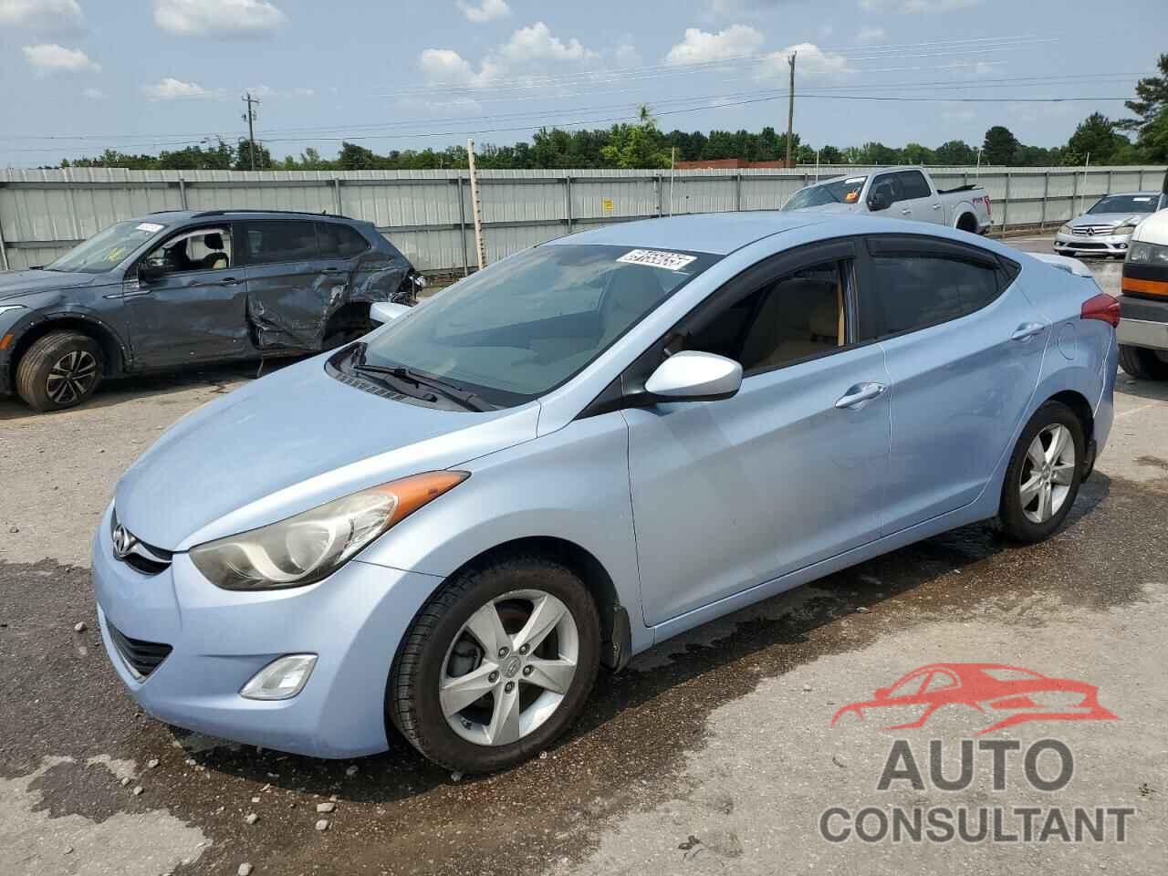 HYUNDAI ELANTRA 2013 - KMHDH4AE2DU496649