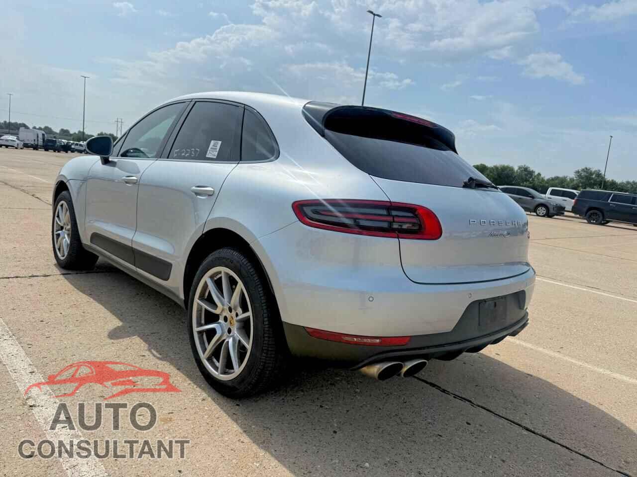 PORSCHE MACAN 2015 - WP1AB2A53FLB55393