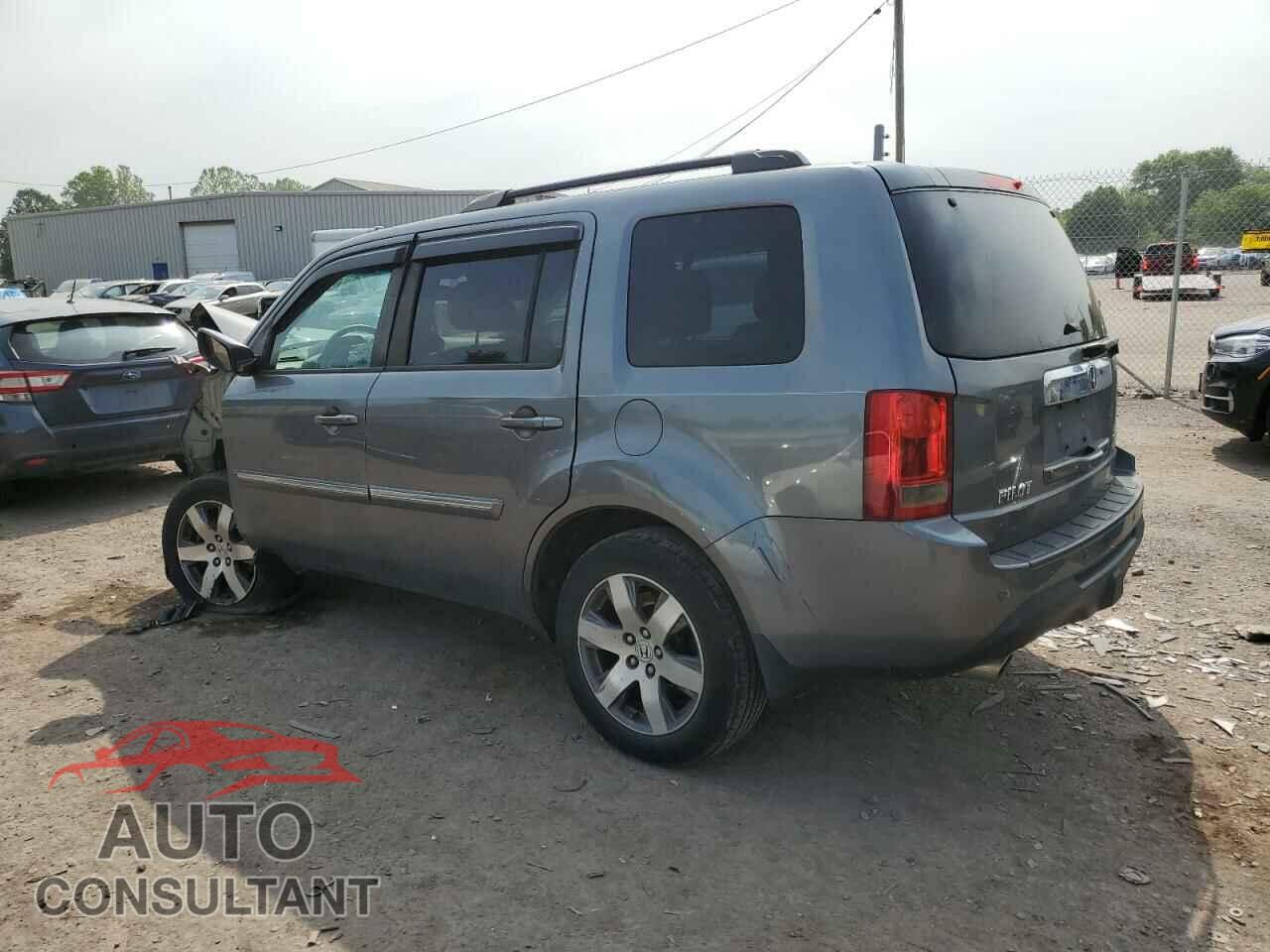 HONDA PILOT 2013 - 5FNYF4H97DB073000