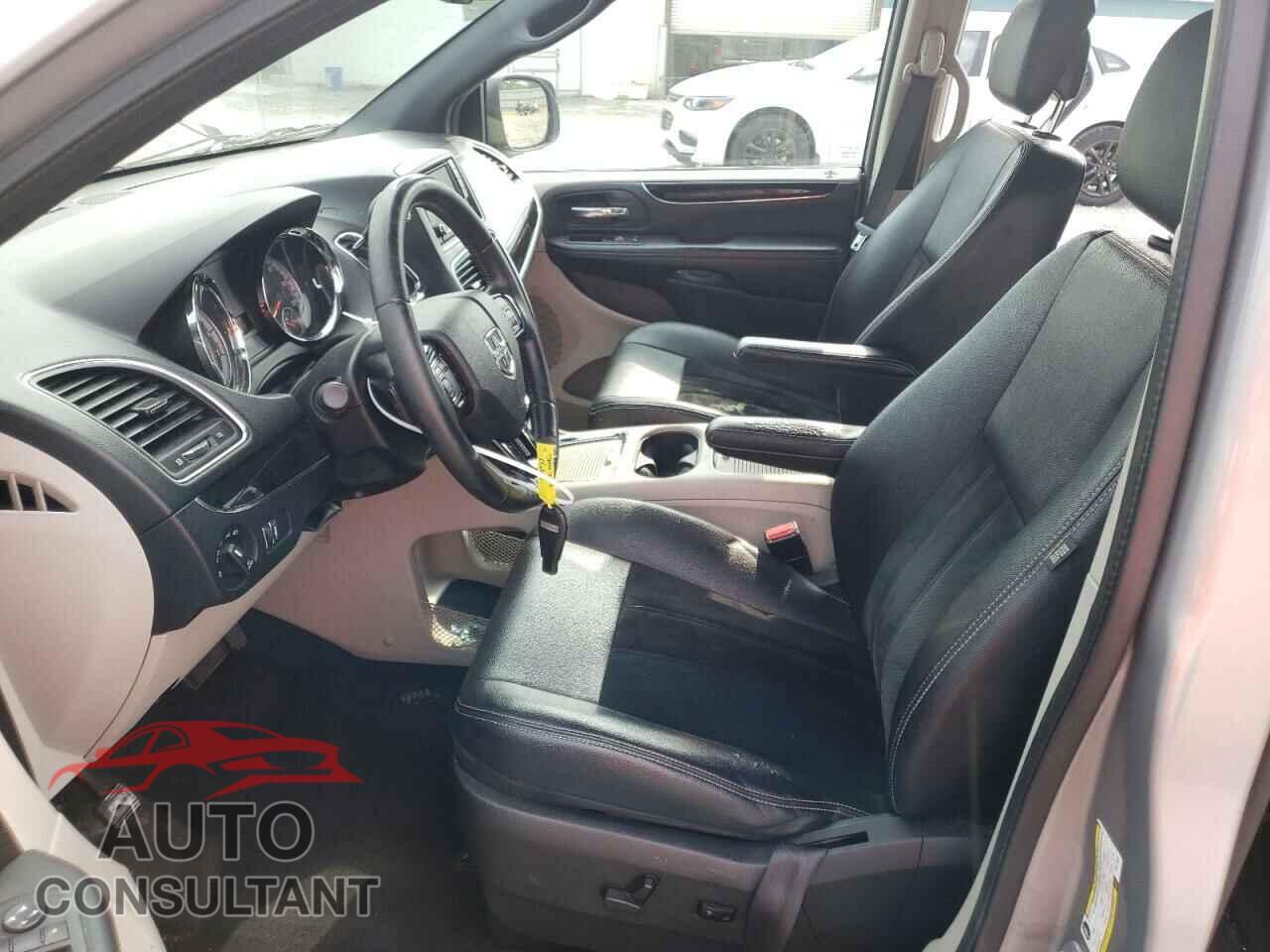 DODGE CARAVAN 2017 - 2C4RDGCG8HR672631