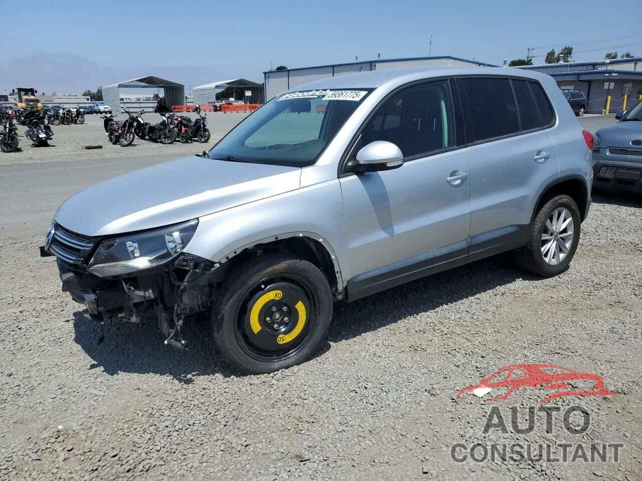 VOLKSWAGEN TIGUAN 2017 - WVGAV7AX8HK054068