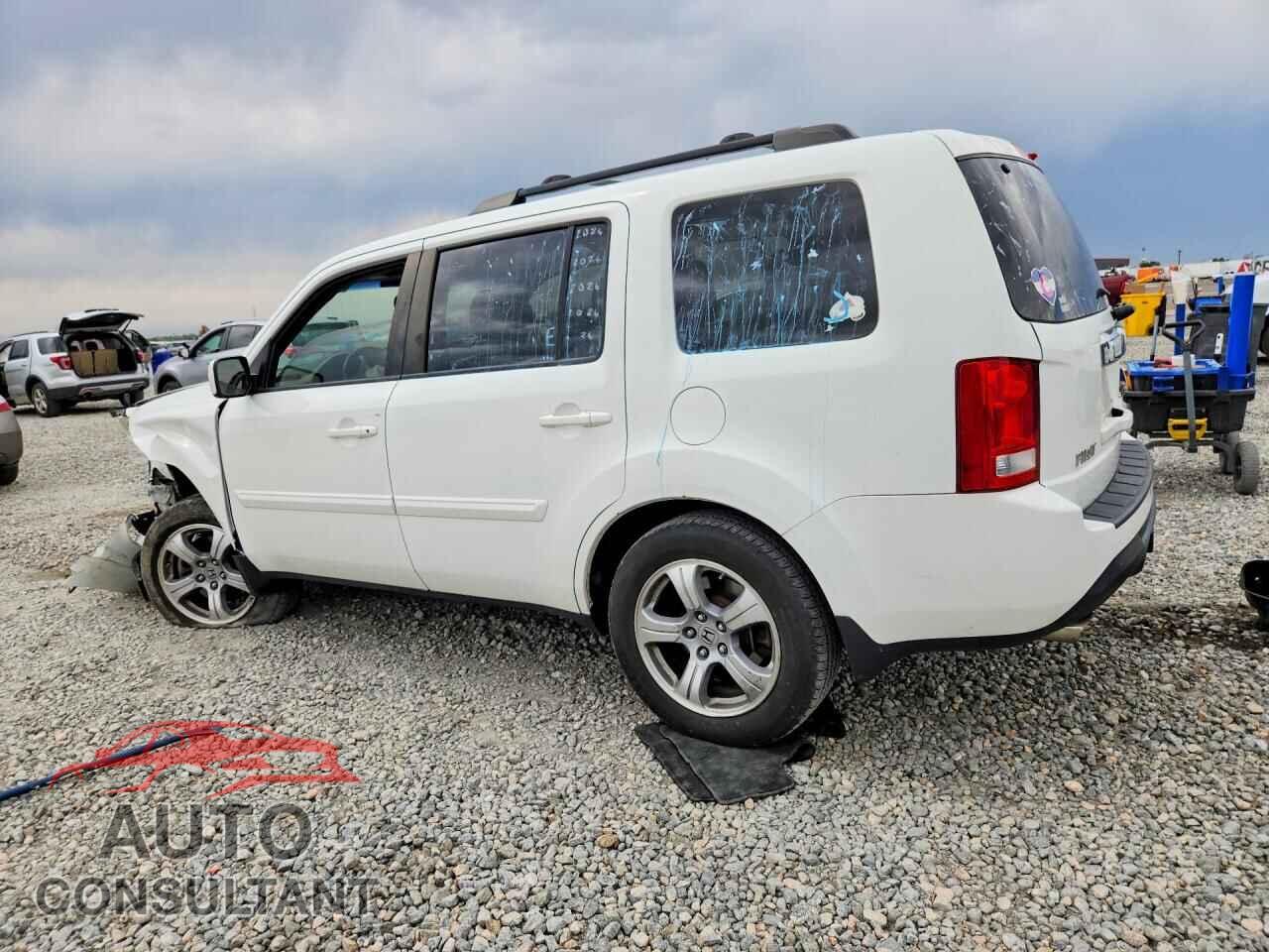 HONDA PILOT 2013 - 5FNYF4H56DB084941