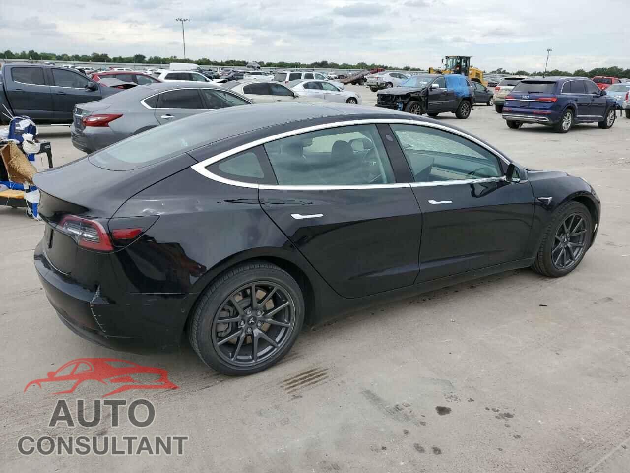 TESLA MODEL 3 2019 - 5YJ3E1EA8KF296847