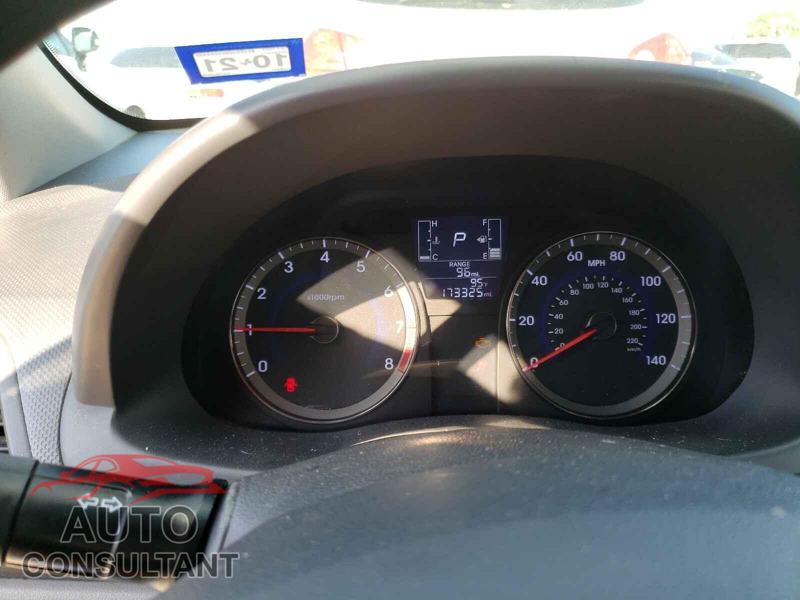 HYUNDAI ACCENT 2016 - KMHCT4AE0GU964036