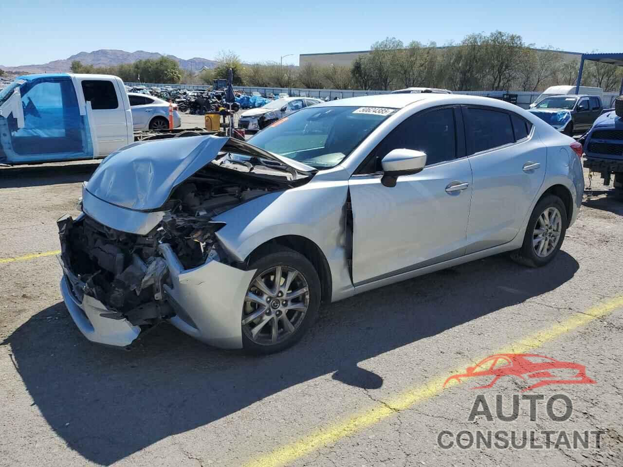 MAZDA 3 2018 - 3MZBN1U70JM234321