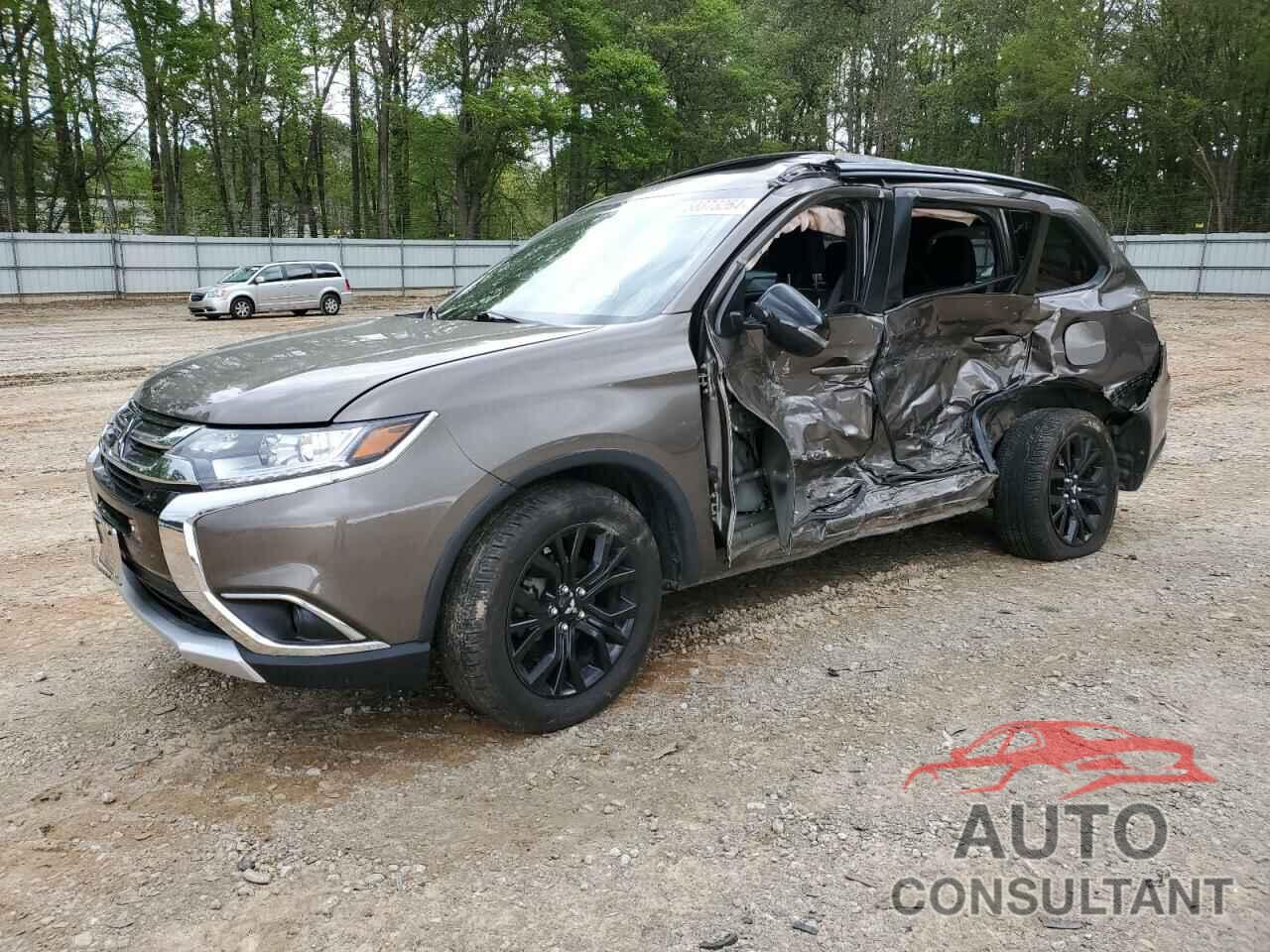 MITSUBISHI OUTLANDER 2018 - JA4AD3A36JZ035233
