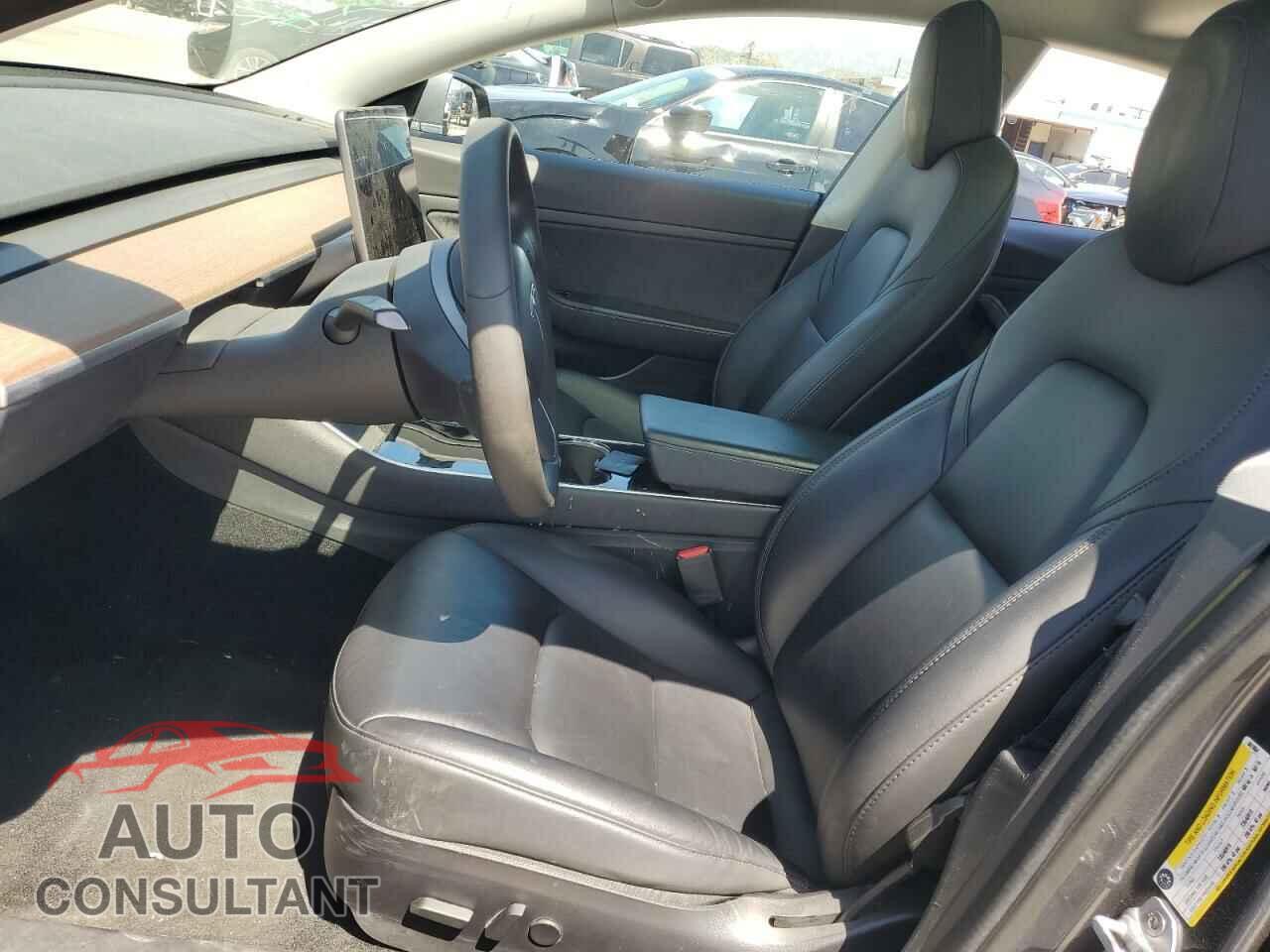 TESLA MODEL 3 2020 - 5YJ3E1EA3LF661064