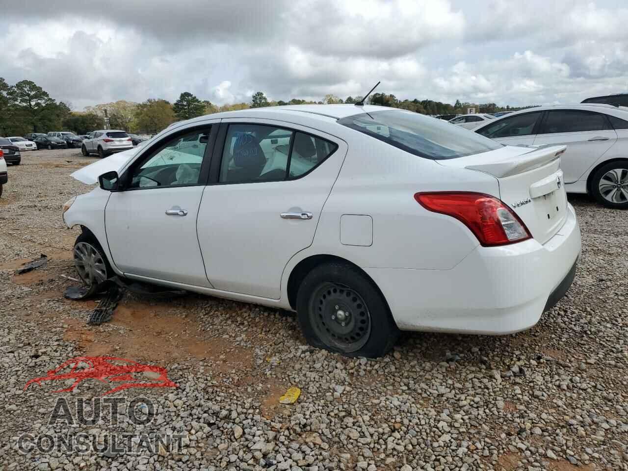 NISSAN VERSA 2019 - 3N1CN7AP3KL869235