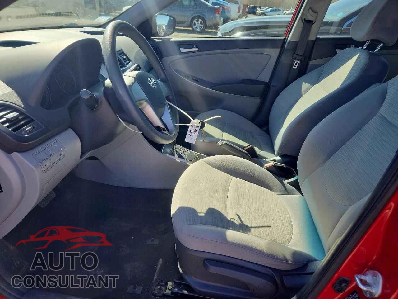 HYUNDAI ACCENT 2015 - KMHCT4AE9FU848350