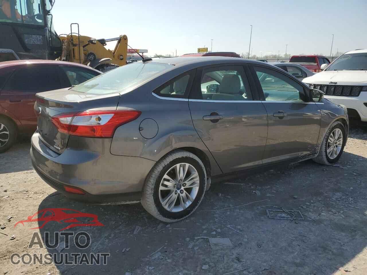 FORD FOCUS 2012 - 1FAHP3H26CL420196