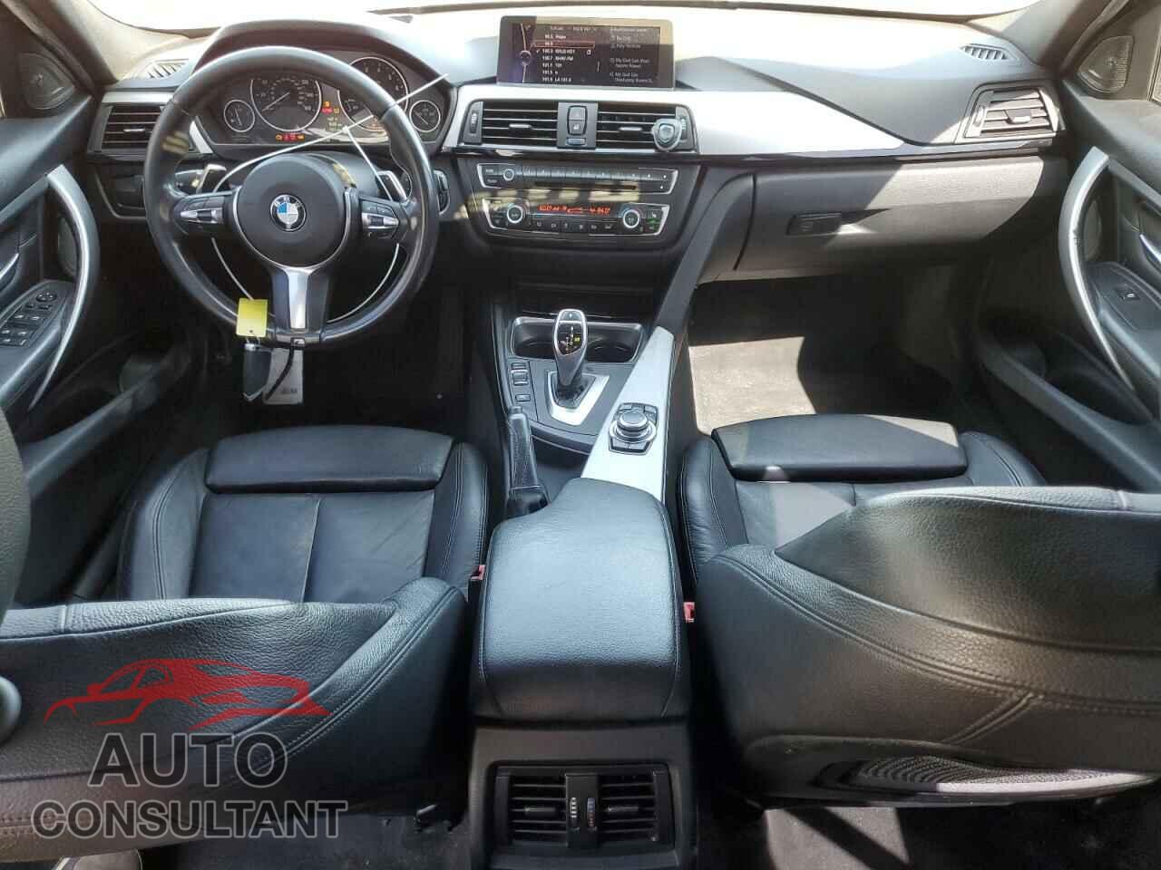 BMW 3 SERIES 2013 - WBA3A9G50DNP36054