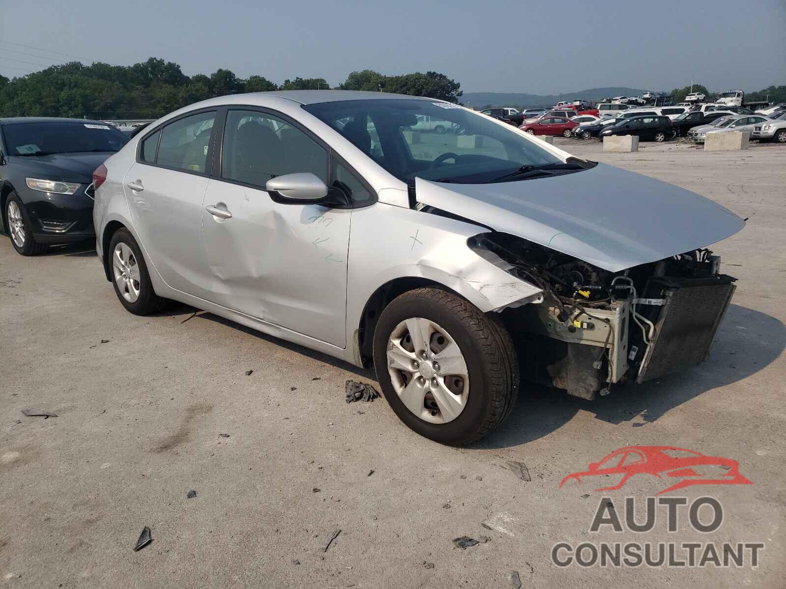 KIA FORTE 2017 - 3KPFK4A79HE063236